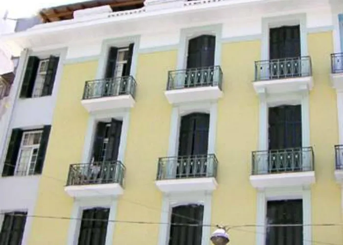 Zeus Hostel